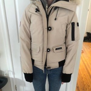 Canada Goose Jacket in XS in Sand